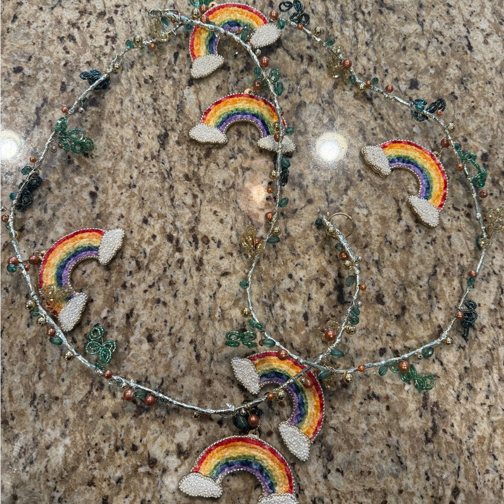 🌈 Cupcakes and Cashmere Happy St Patrick’s Day Rainbow Garland🌈